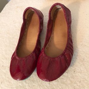 Ruby Red Tieks sz 9